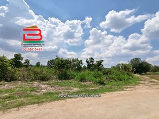 For sale land in Phanom Sarakham, Chachoengsao
