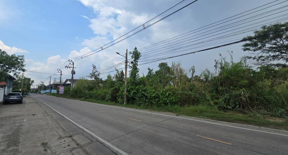 Terreno en venta en Sam Khok, Pathum Thani