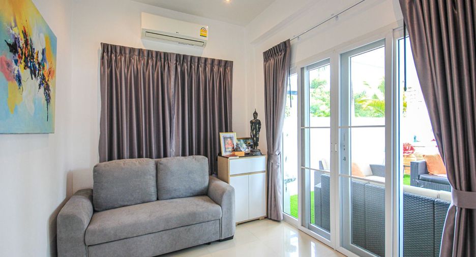 For sale 4 bedrooms villa in Hua Hin, Prachuap Khiri Khan