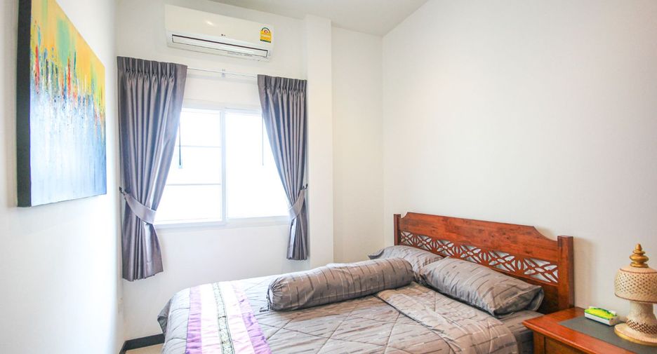 For sale 4 bedrooms villa in Hua Hin, Prachuap Khiri Khan