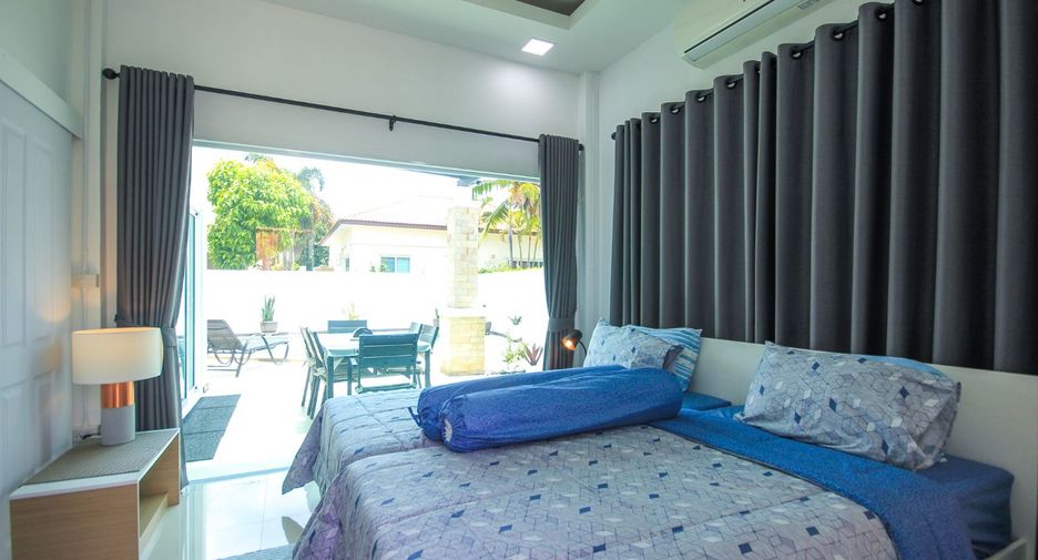 For sale 4 bedrooms villa in Hua Hin, Prachuap Khiri Khan