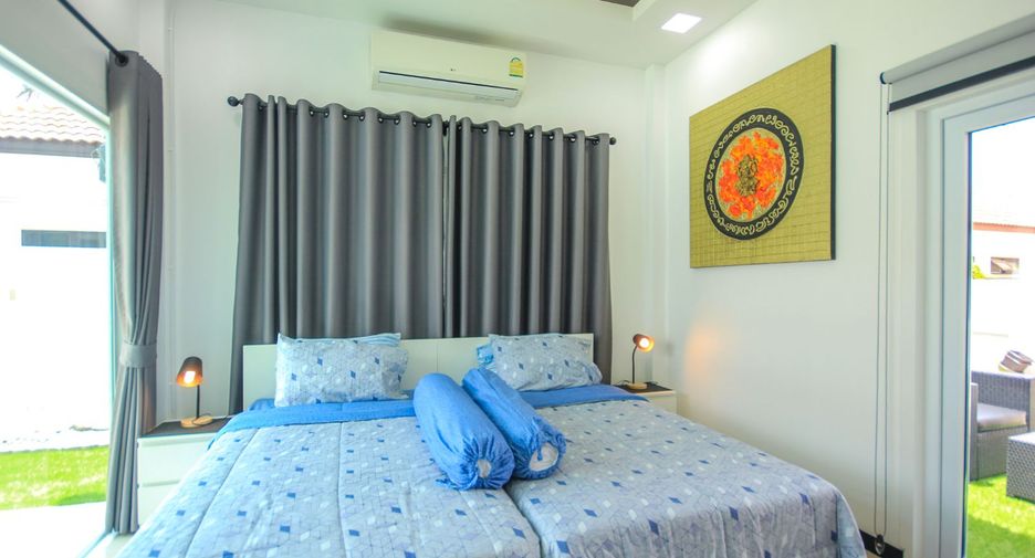 For sale 4 bedrooms villa in Hua Hin, Prachuap Khiri Khan