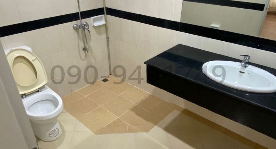 For rent and for sale 3 bedrooms townhouse in Suan Luang, Bangkok