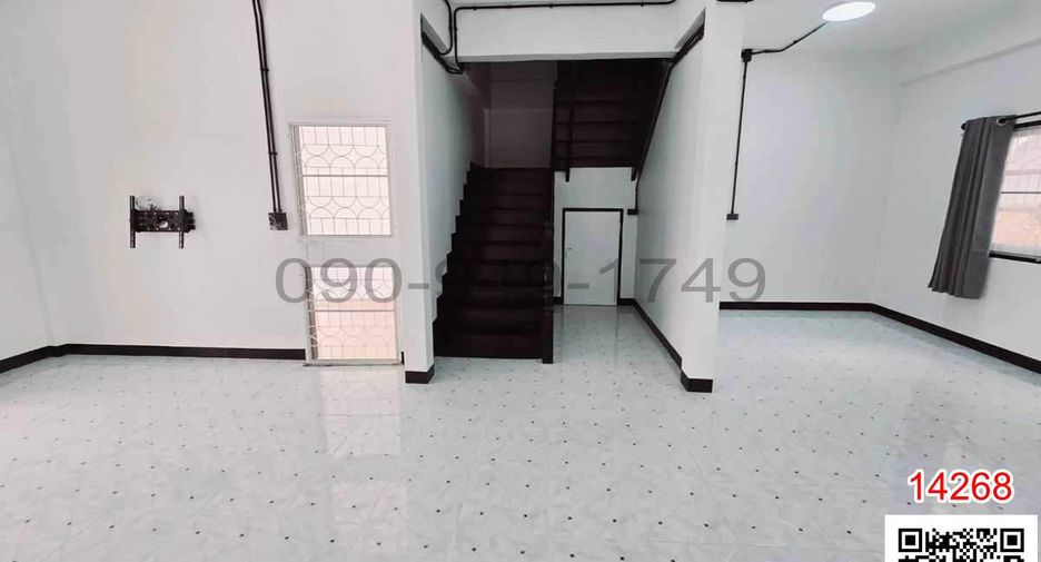 For rent 3 bedrooms house in Mueang Nonthaburi, Nonthaburi