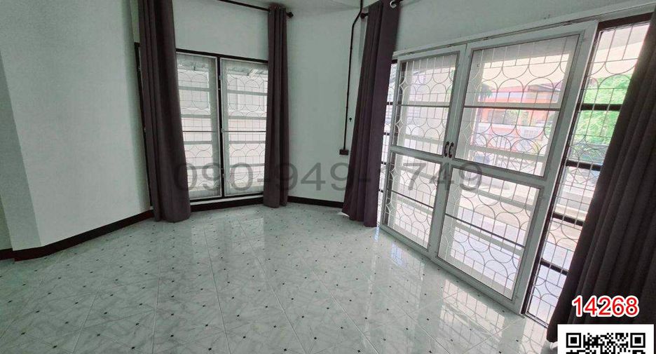 For rent 3 bedrooms house in Mueang Nonthaburi, Nonthaburi