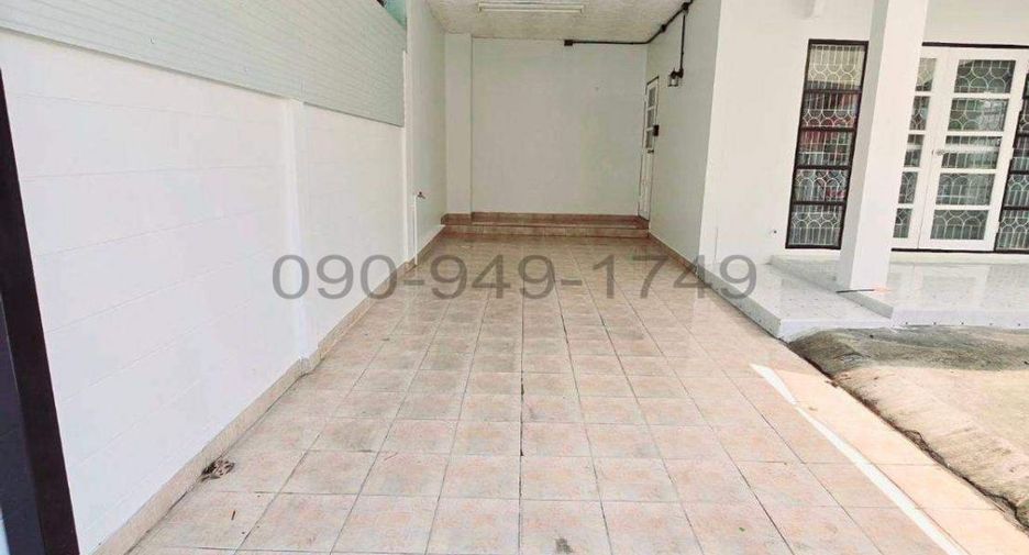 For rent 3 bedrooms house in Mueang Nonthaburi, Nonthaburi