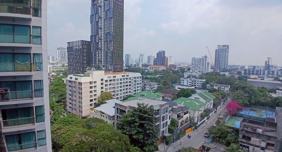 For rent and for sale 2 bedrooms condo in Khlong Toei, Bangkok