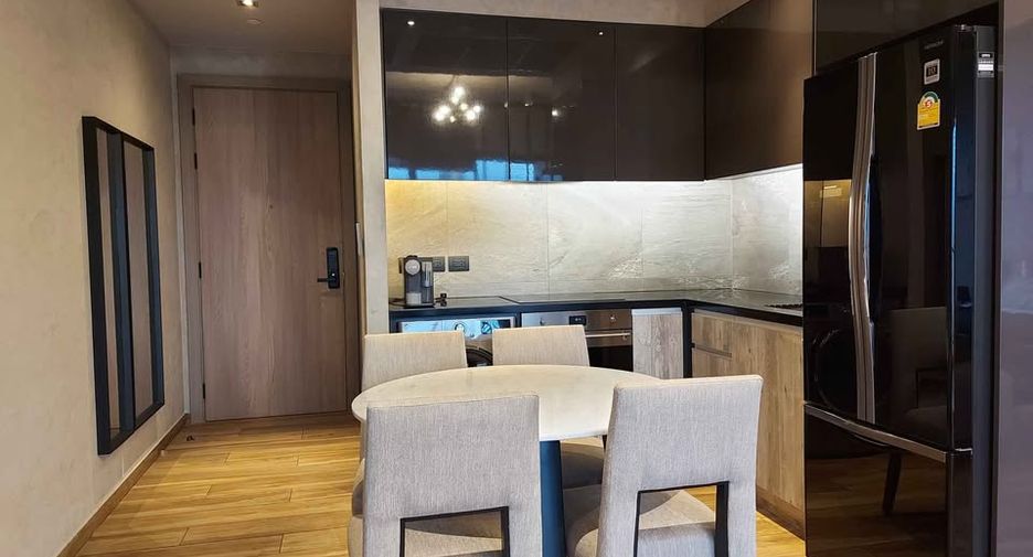 Wohnung zur Miete und zum Kauf mit 2 Zimmer in Watthana, Bangkok