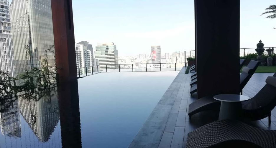 Wohnung zur Miete und zum Kauf mit 2 Zimmer in Watthana, Bangkok