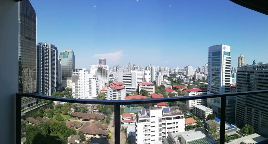 Wohnung zur Miete und zum Kauf mit 2 Zimmer in Watthana, Bangkok