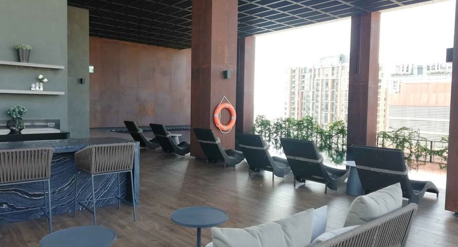 Wohnung zur Miete und zum Kauf mit 2 Zimmer in Watthana, Bangkok