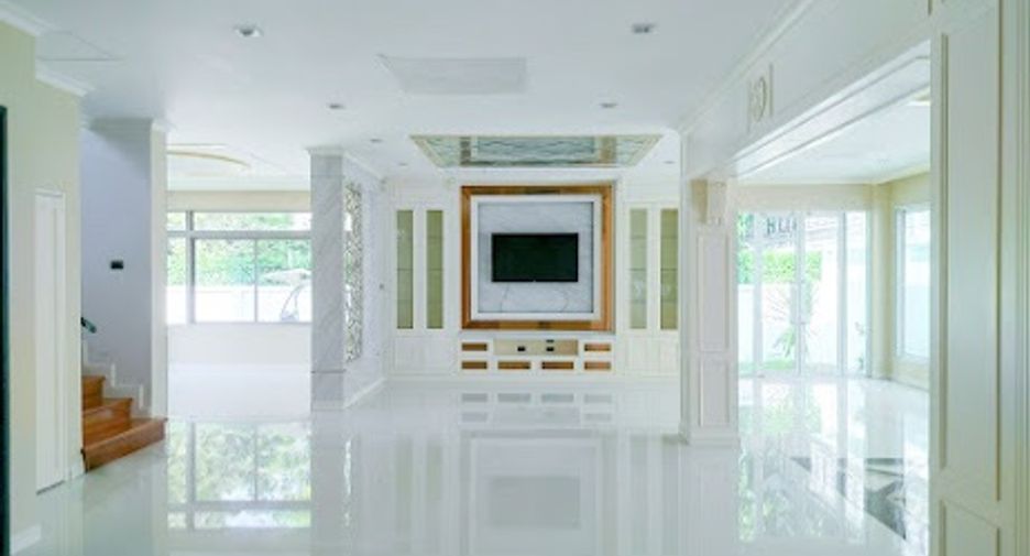 ขาย 5 ห้องนอน บ้านเดี่ยว ใน ลาดกระบัง, กรุงเทพฯ