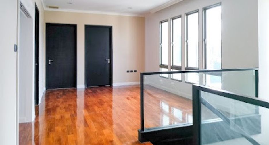 ขาย 5 ห้องนอน บ้านเดี่ยว ใน ลาดกระบัง, กรุงเทพฯ
