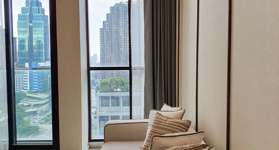 For rent 2 bedrooms condo in Pathum Wan, Bangkok