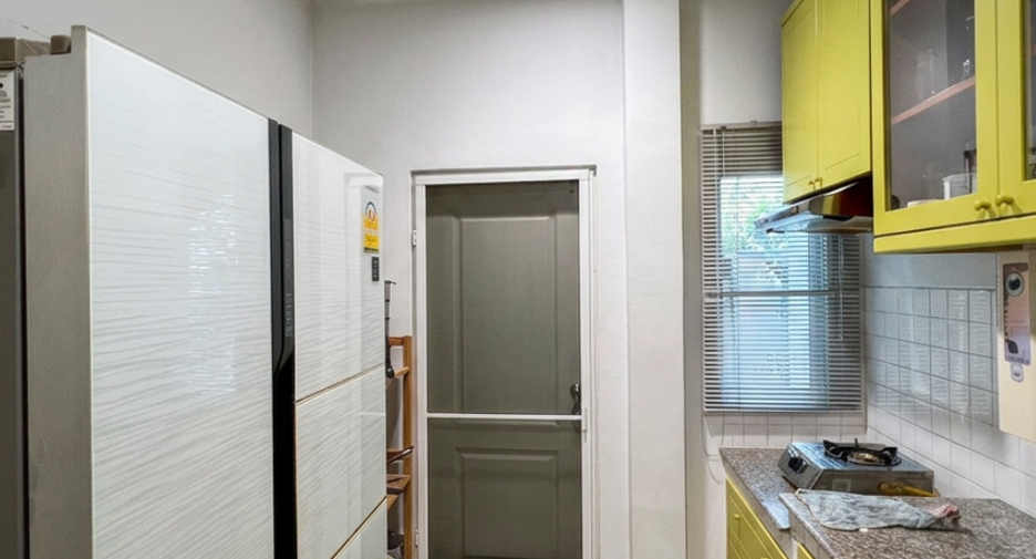For sale 3 bedrooms house in Saphan Sung, Bangkok