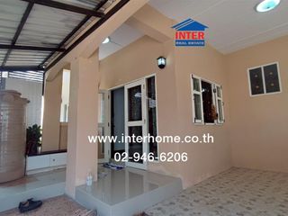 For sale 3 bed townhouse in Sai Noi, Nonthaburi