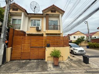 ขาย 3 ห้องนอน ทาวน์เฮ้าส์ ใน บางขุนเทียน, กรุงเทพฯ