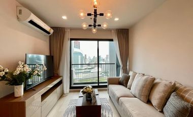 For rent 2 bed condo in Pathum Wan, Bangkok