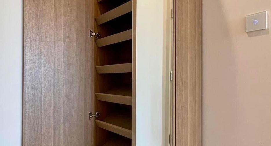 For rent 2 bed condo in Pathum Wan, Bangkok