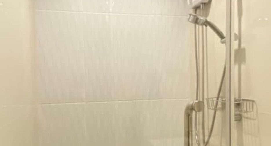 For rent 2 bed condo in Pathum Wan, Bangkok