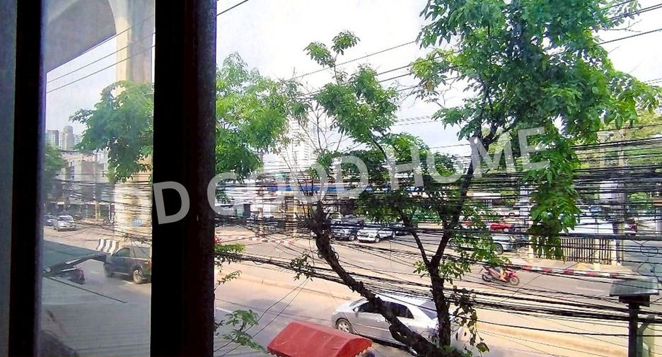 For sale 2 bedrooms retail Space in Bang Sue, Bangkok