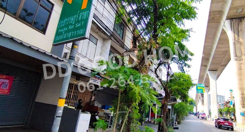 For sale 2 bedrooms retail Space in Bang Sue, Bangkok
