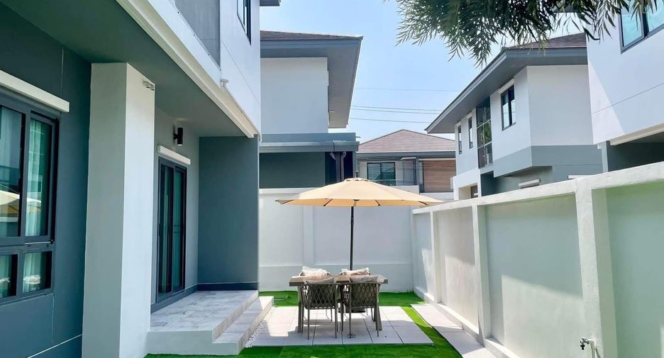 出售 3 卧室 独立屋 在 Bang Lamung, Chon Buri