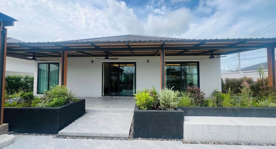 Casa en venta de 3 habitaciones en Bang Lamung, Chonburi