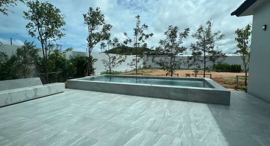 Casa en venta de 3 habitaciones en Bang Lamung, Chonburi