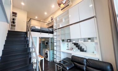 Condo en alquiler de 1 habitaciones en Khlong Toei, Bangkok