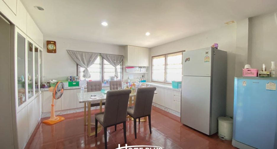 Casa en venta de 5 habitaciones en Mueang Samut Prakan, Samut Prakan