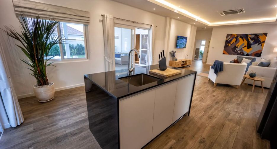 À vendre 3 chambres villa à Hua Hin, Prachuap Khiri Khan