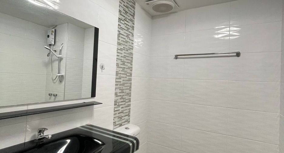 For rent 1 bed condo in Mueang Chiang Mai, Chiang Mai