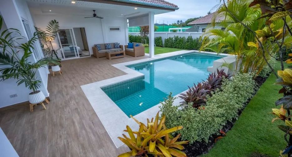 À vendre 3 chambres villa à Hua Hin, Prachuap Khiri Khan