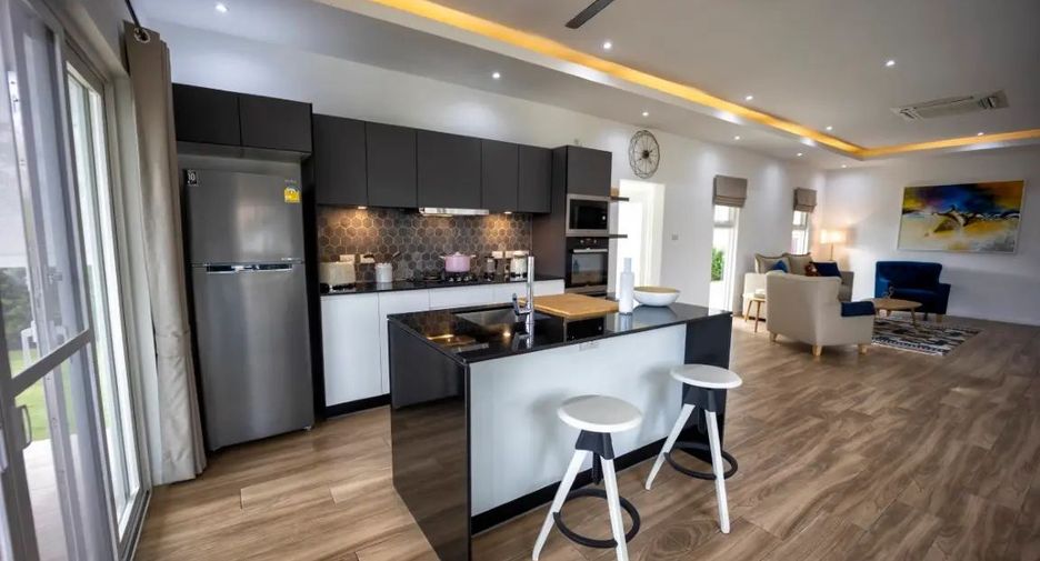 À vendre 3 chambres villa à Hua Hin, Prachuap Khiri Khan