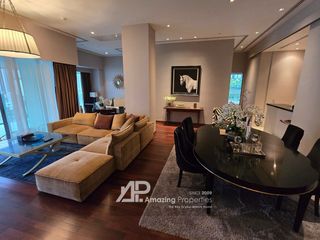 For sale 2 bed condo in Watthana, Bangkok