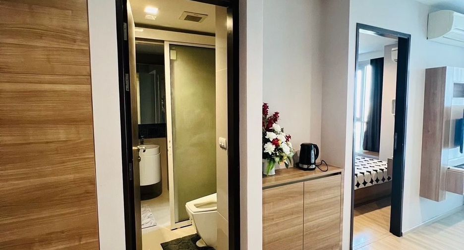 À vendre 1 chambre condo à Sathon, Bangkok