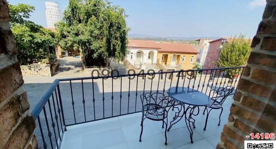 For rent 8 bedrooms townhouse in Pak Chong, Nakhon Ratchasima