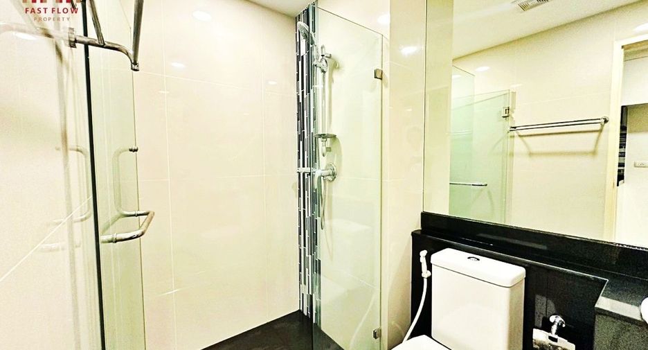 For sale 1 bed condo in Bang Phlat, Bangkok