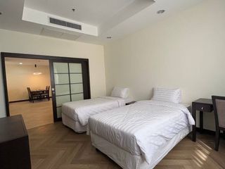 For rent 2 bed serviced apartment in Watthana, Bangkok