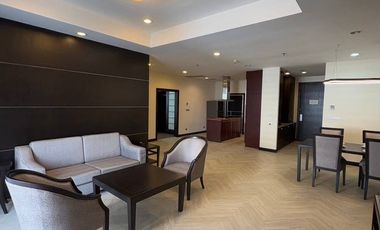 For rent 2 bedrooms serviced apartment in Watthana, Bangkok