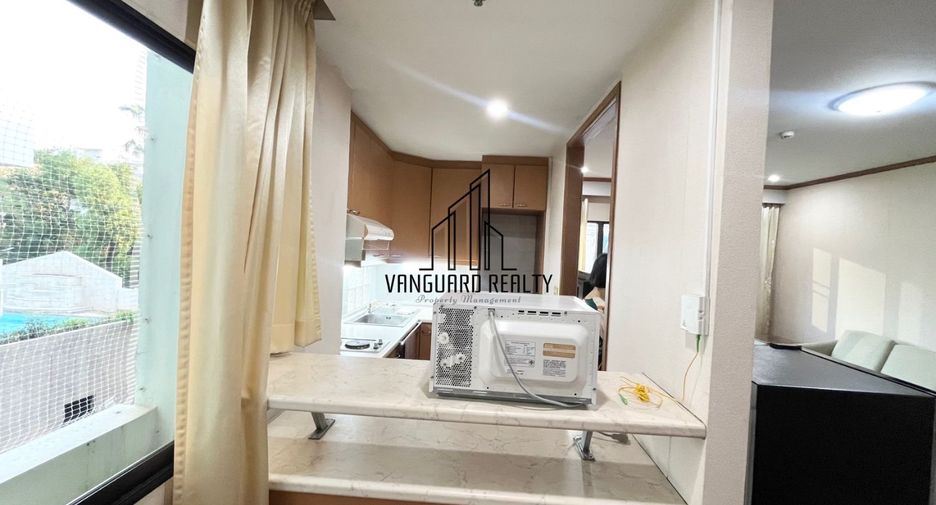 For rent 1 bed apartment in Watthana, Bangkok