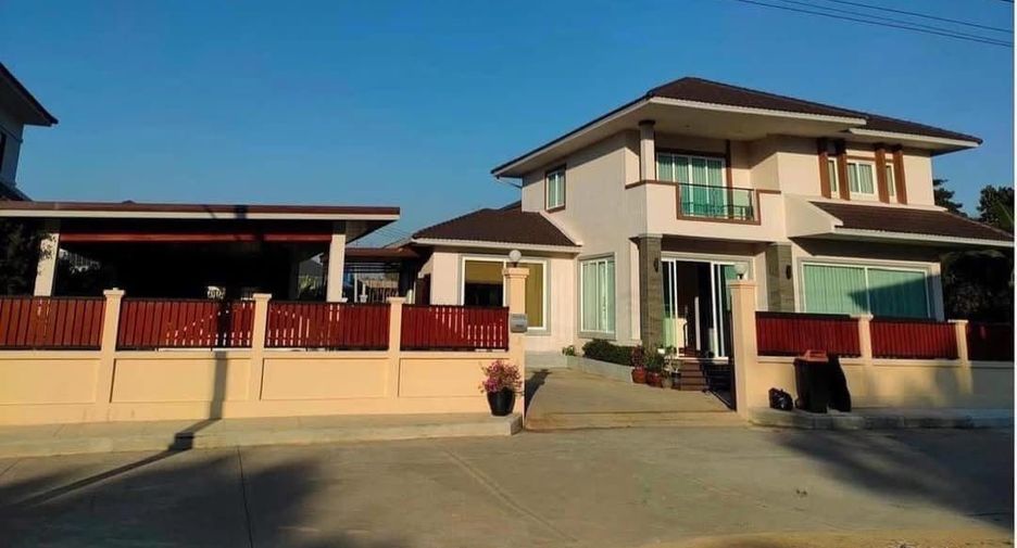 Haus zum Kauf mit 4 Zimmer in Saraphi, Chiang Mai