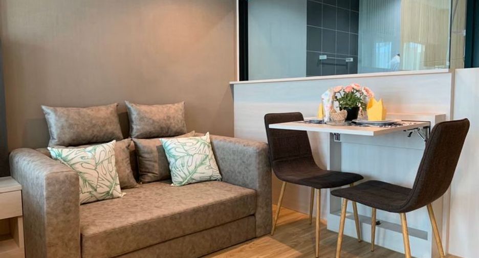 À louer 1 chambre condo à Si Racha, Chonburi