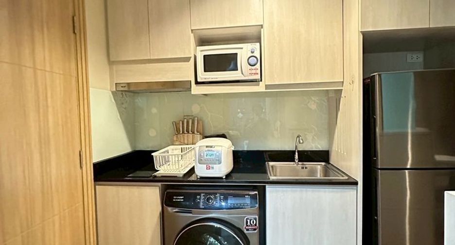 À louer 1 chambre condo à Si Racha, Chonburi