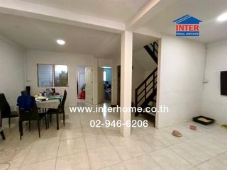 For sale 3 bed townhouse in Lam Luk Ka, Pathum Thani