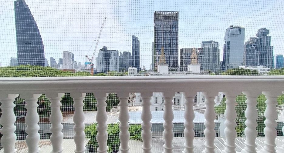 For rent 1 bed apartment in Khlong Toei, Bangkok