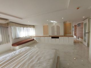 Apartamento en alquiler de 1 habitaciones en Khlong Toei, Bangkok