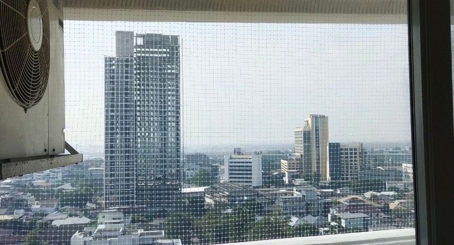 For rent 1 bed apartment in Khlong Toei, Bangkok