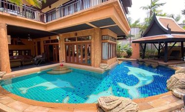 Villa zum Kauf mit 4 Zimmer in Jomtien, Pattaya